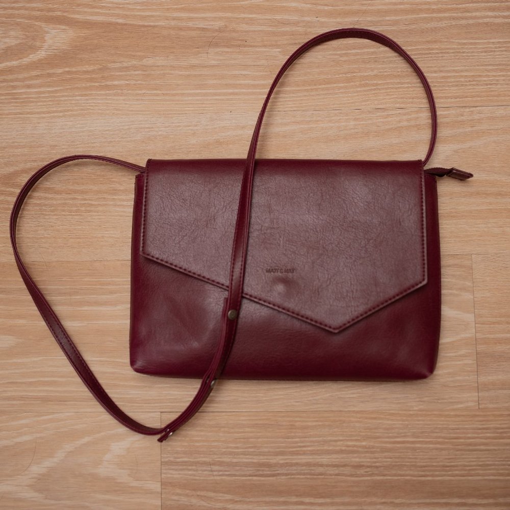 Maroon Matt & Nat Bag - Picture 3 of 11